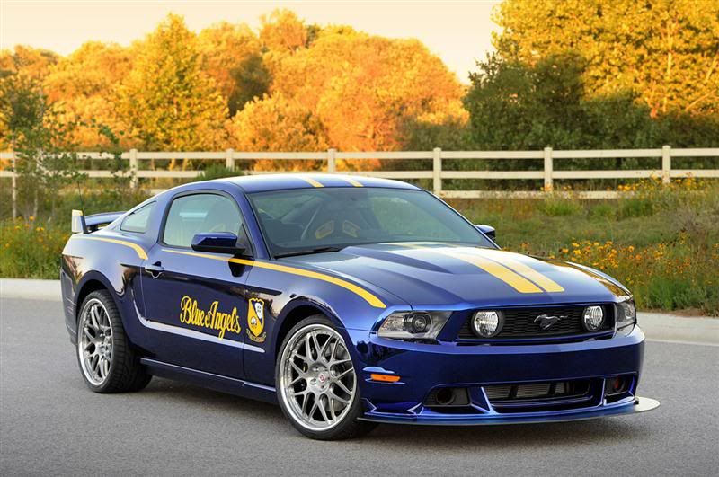2012-Ford-Mustang-Blue-Angels-Edition-Front-view.jpg