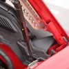 Hood_struts_2005.jpg